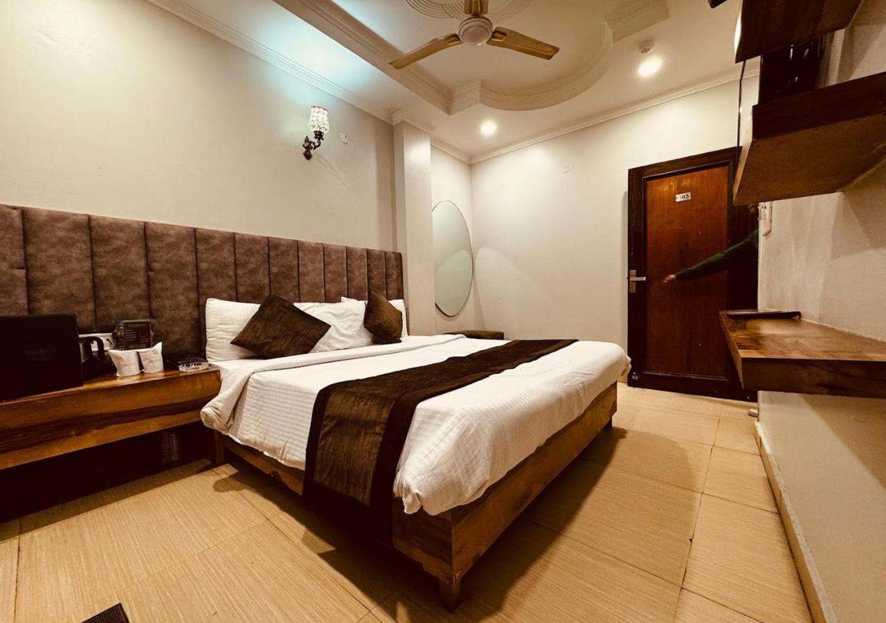 Hotel Jai Balaji, Paharganj, New Delhi Railway Station מראה חיצוני תמונה