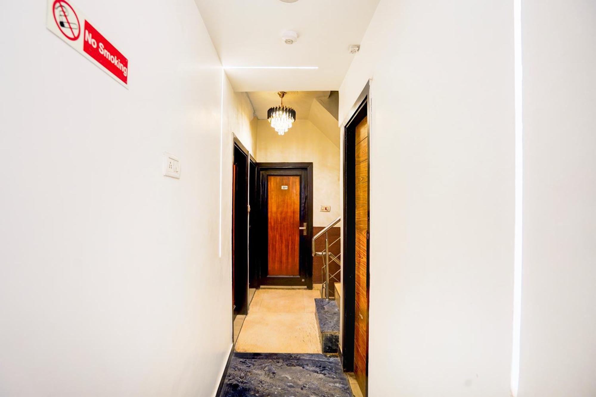 Hotel Jai Balaji, Paharganj, New Delhi Railway Station מראה חיצוני תמונה
