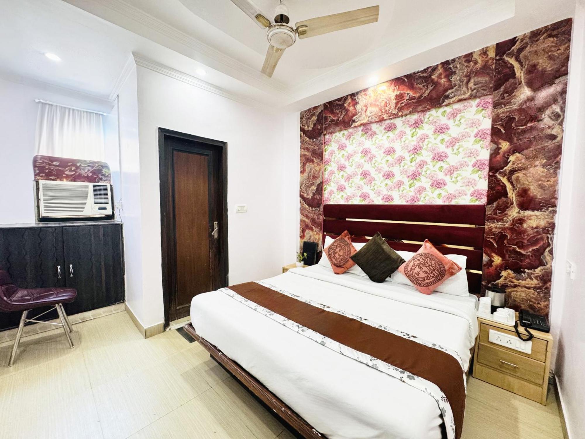 Hotel Jai Balaji, Paharganj, New Delhi Railway Station מראה חיצוני תמונה