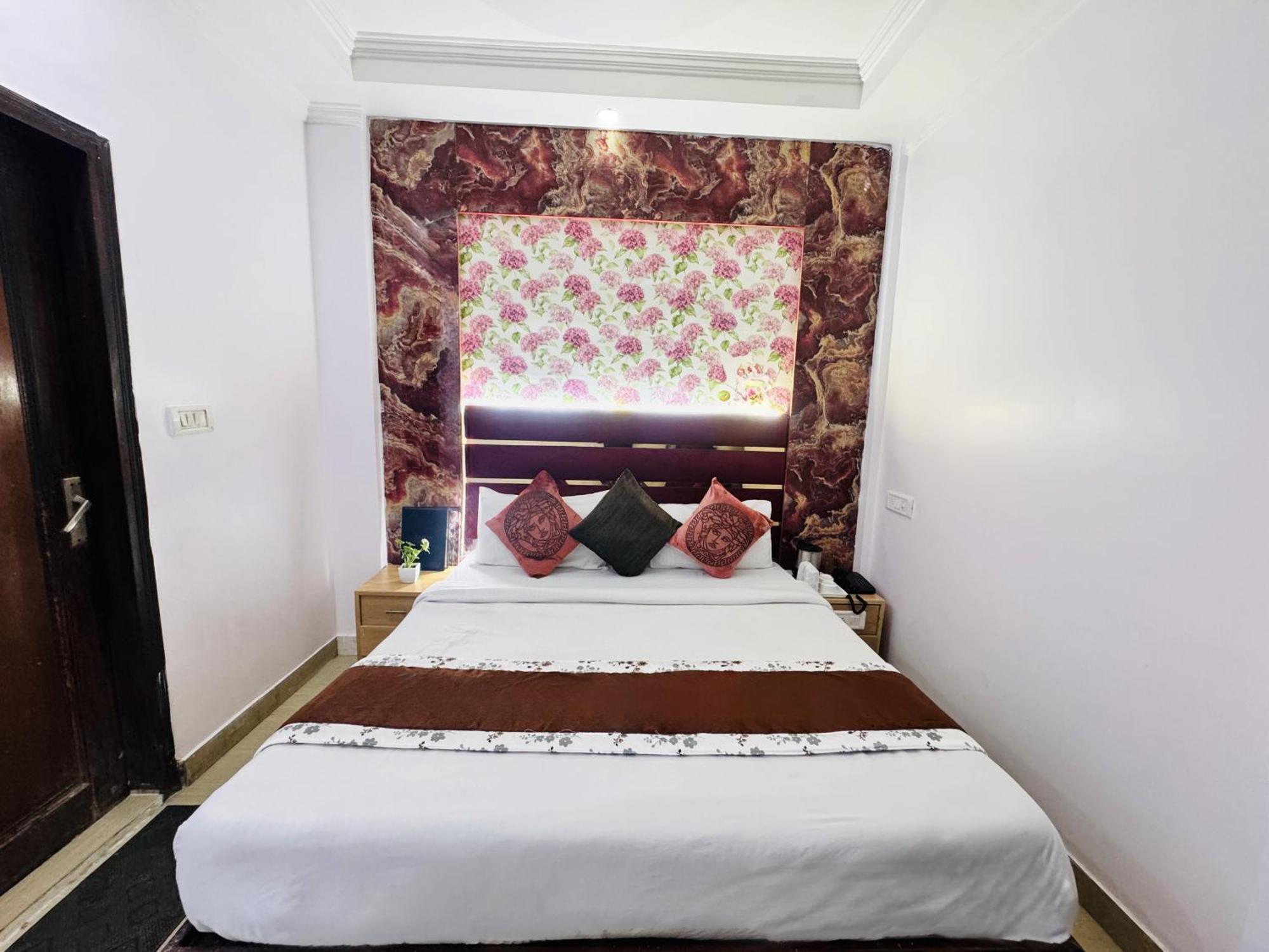 Hotel Jai Balaji, Paharganj, New Delhi Railway Station מראה חיצוני תמונה