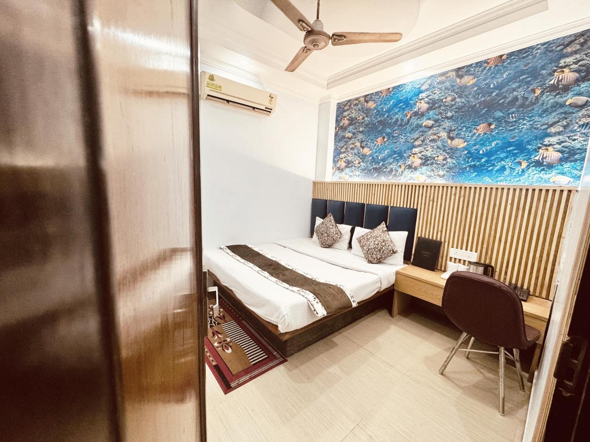 Hotel Jai Balaji, Paharganj, New Delhi Railway Station מראה חיצוני תמונה