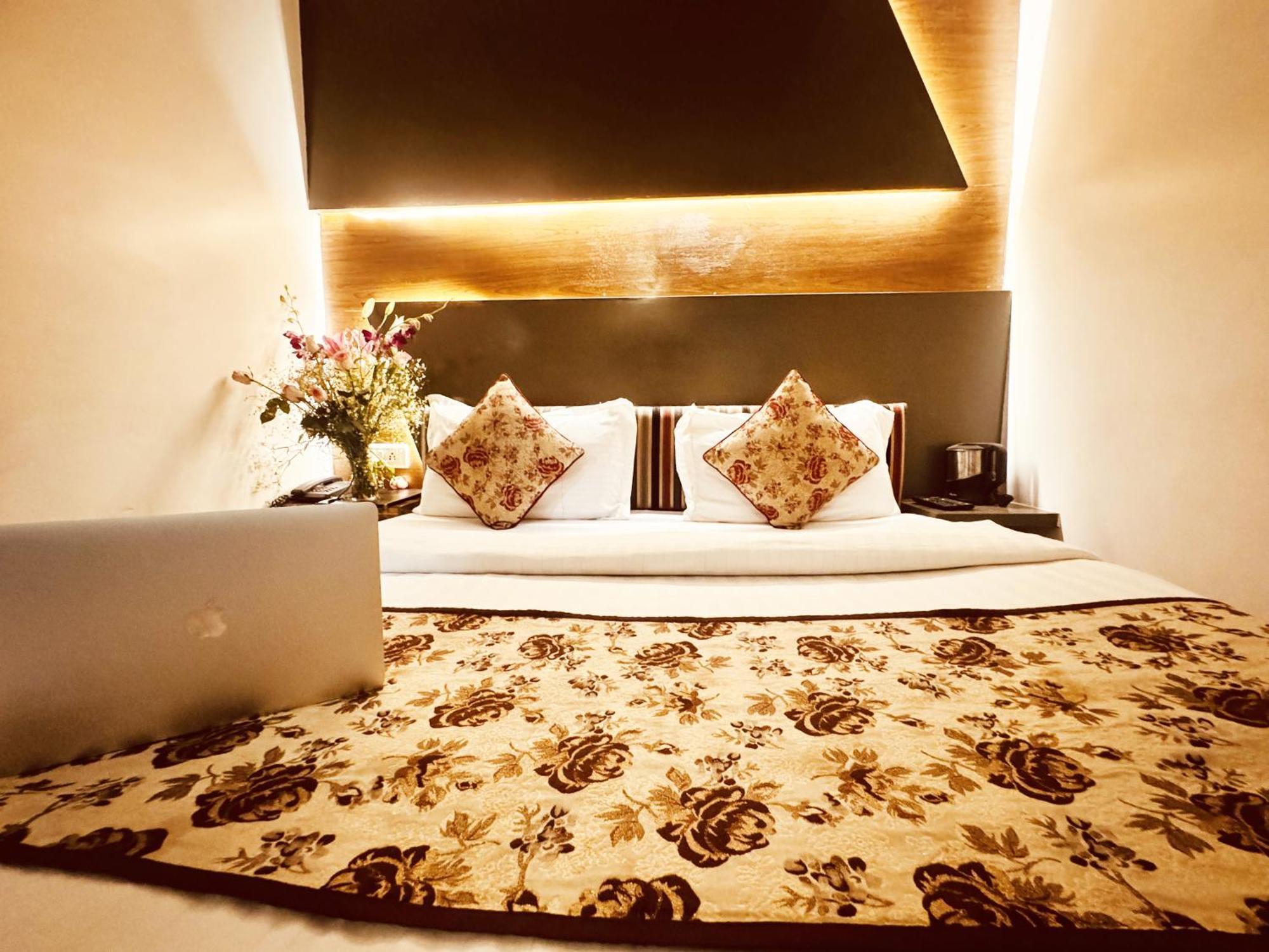 Hotel Jai Balaji, Paharganj, New Delhi Railway Station מראה חיצוני תמונה
