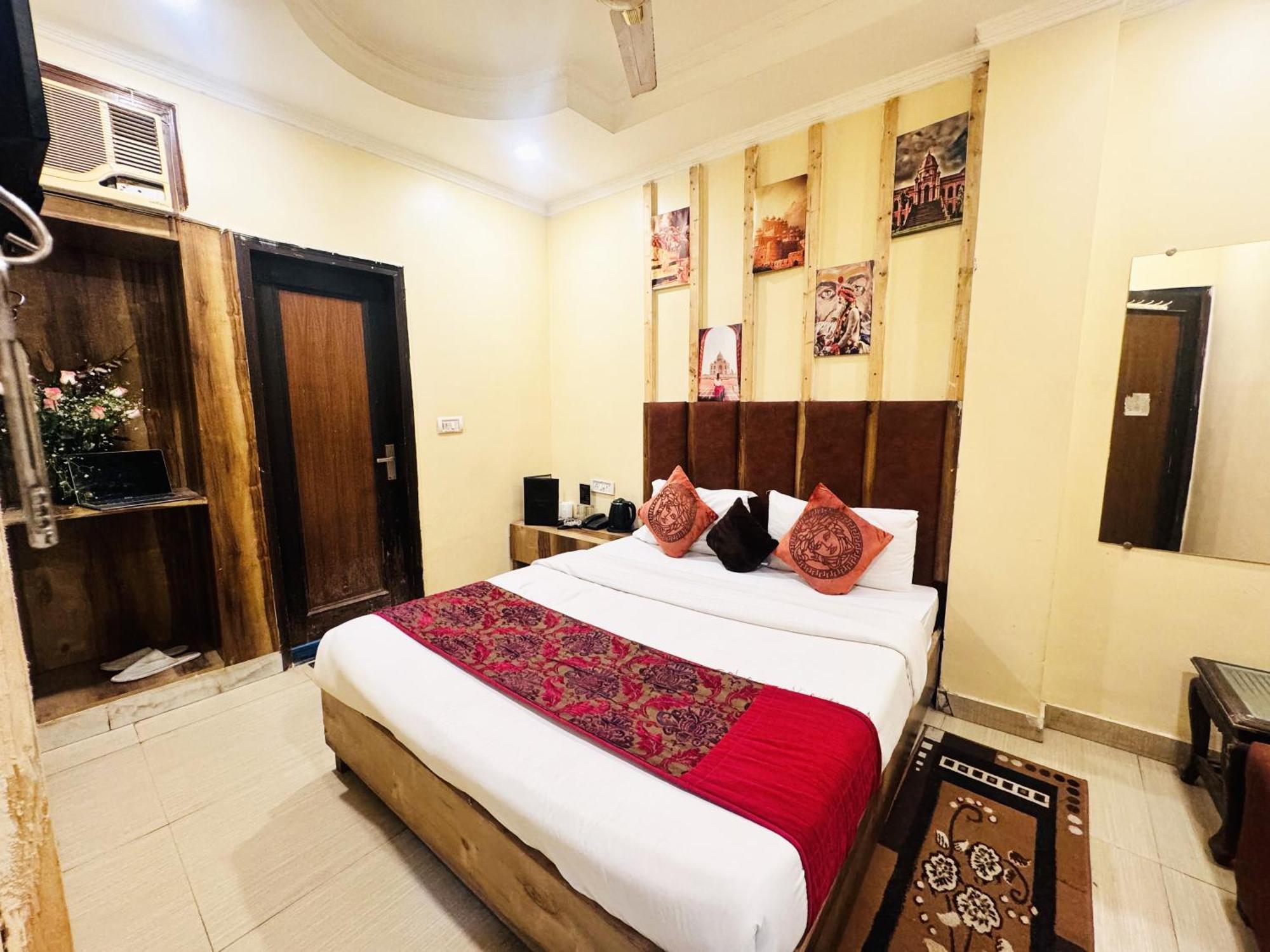 Hotel Jai Balaji, Paharganj, New Delhi Railway Station מראה חיצוני תמונה