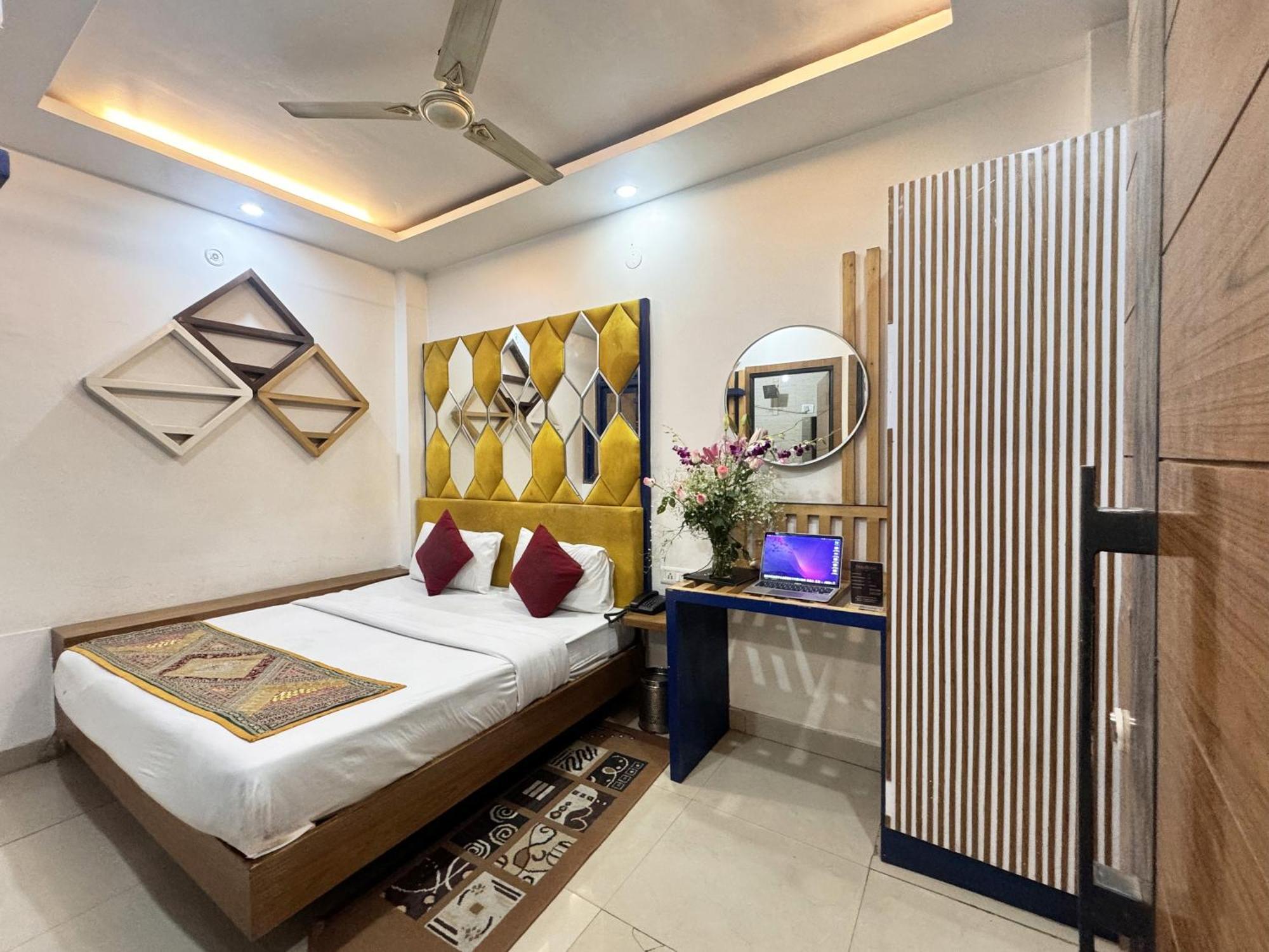 Hotel Jai Balaji, Paharganj, New Delhi Railway Station מראה חיצוני תמונה
